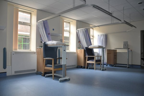 Installing A DeepClean Hospital Radiator Cover Within A Live Ward