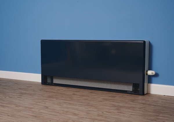sovereign-floor-mounted-lst-radiator-contour